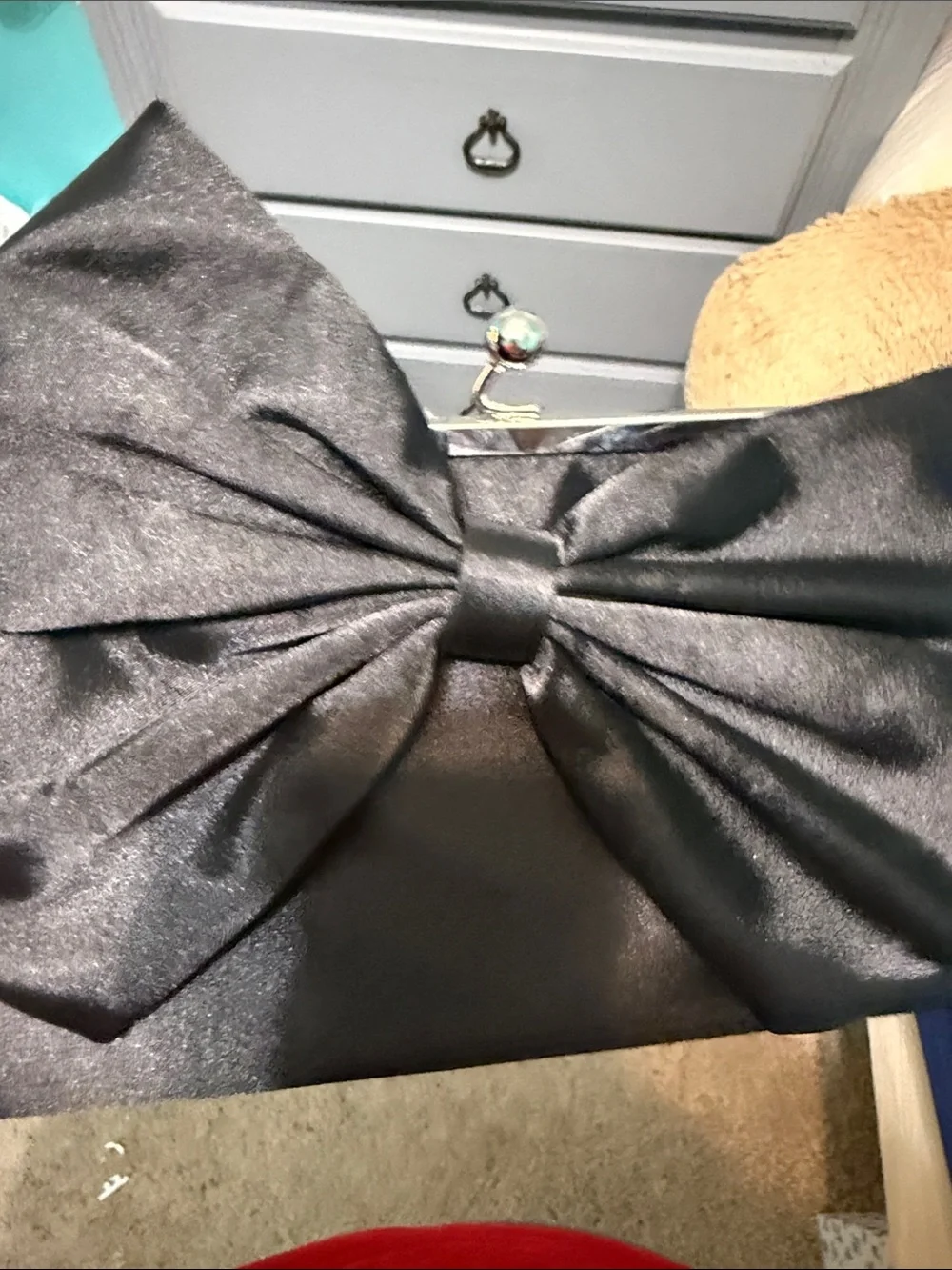 Isaac Mizrahi chic black